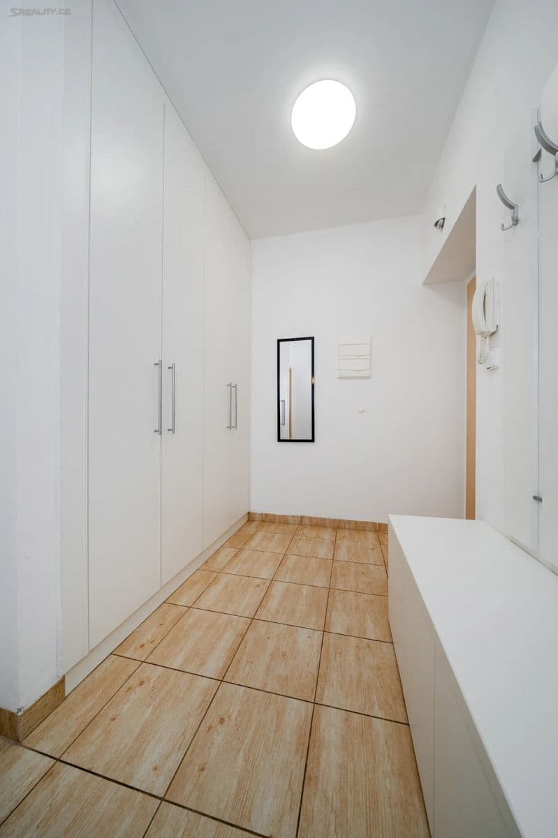 Prenájom bytu 2-izbový 62 m², Na Vyhlídce, Frýdek-Místek, Moravskoslezský kraj Prenájom bytu 2-izbový 62 m², Na Vyhlídce, Frýdek-Místek, Moravskoslezský kraj