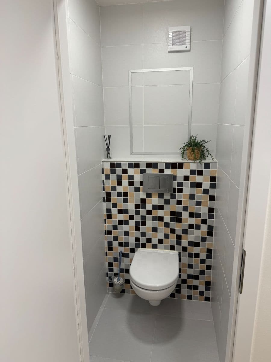 Prenájom bytu 2-izbový 43 m², K Zahrádkám, Praha, Praha Prenájom bytu 2-izbový 43 m², K Zahrádkám, Praha, Praha