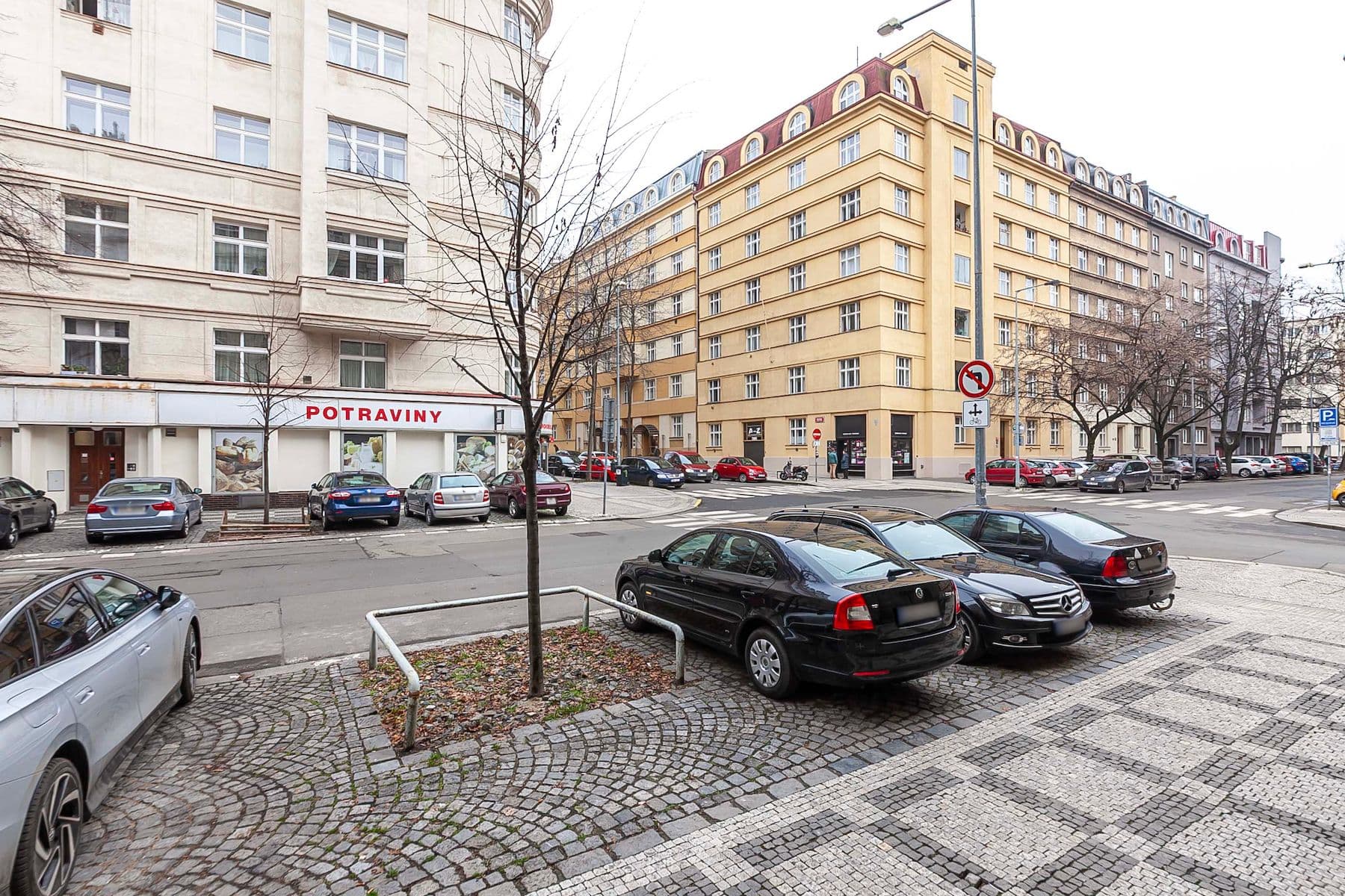 Predaj nebytového priestoru 53 m², Lucemburská, Praha, Praha Predaj nebytového priestoru 53 m², Lucemburská, Praha, Praha