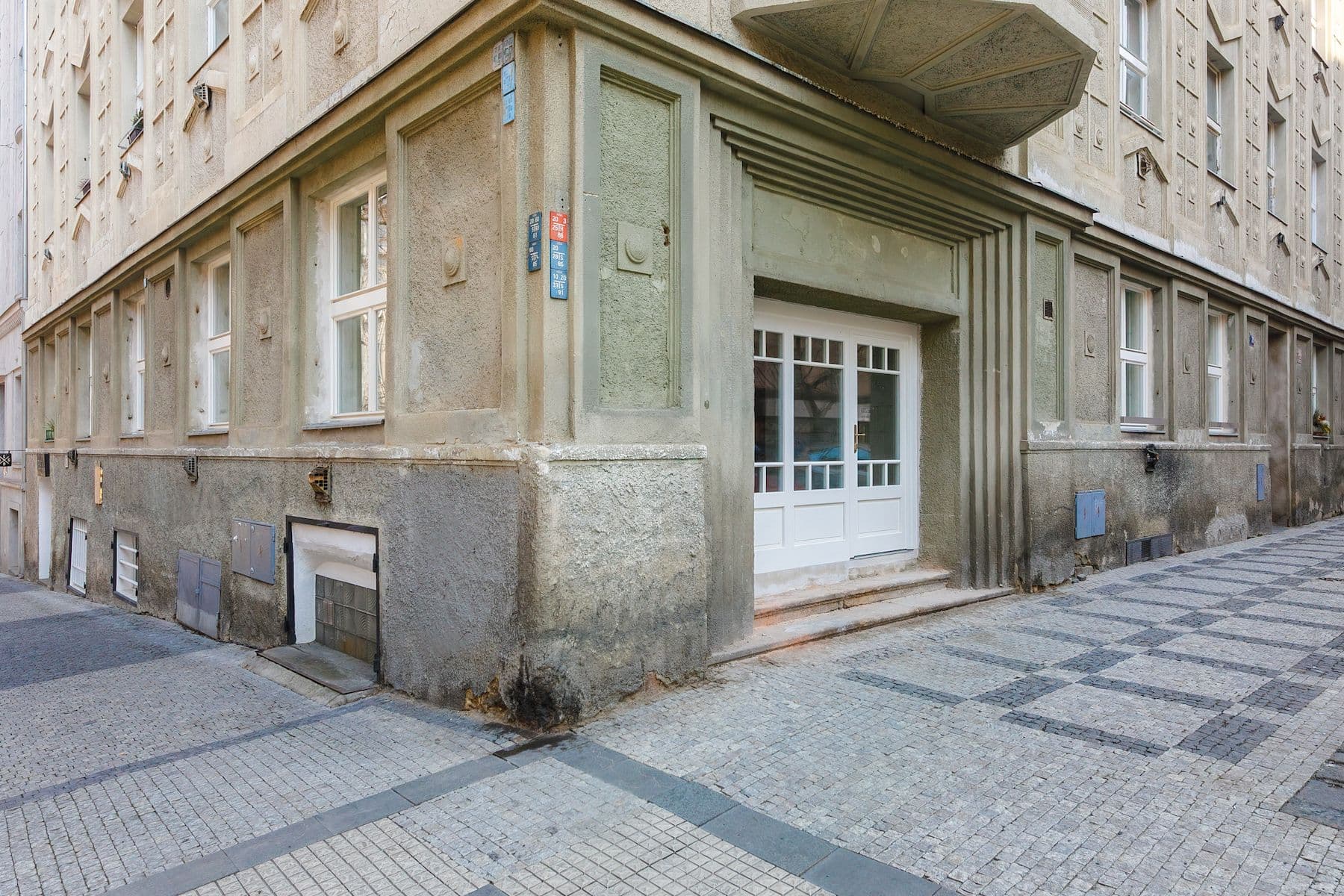 Predaj nebytového priestoru 53 m², Lucemburská, Praha, Praha Predaj nebytového priestoru 53 m², Lucemburská, Praha, Praha
