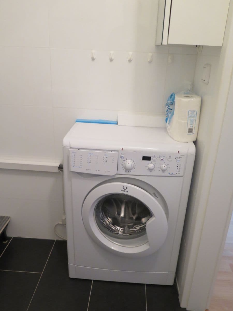 Prenájom bytu 1-izbový 33 m², Rodopská, Praha, Praha Prenájom bytu 1-izbový 33 m², Rodopská, Praha, Praha