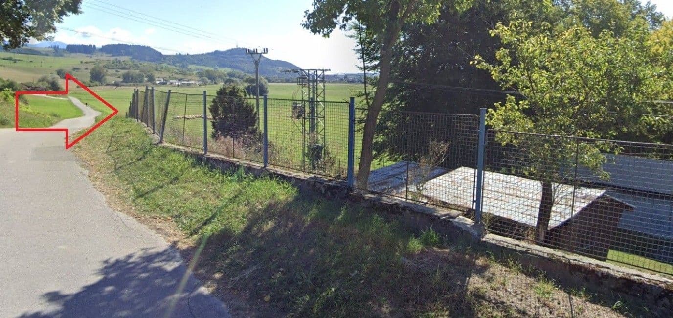 Predaj pozemku 4.421 m², Liptovská Teplá, Žilinský kraj Predaj pozemku 4.421 m², Liptovská Teplá, Žilinský kraj