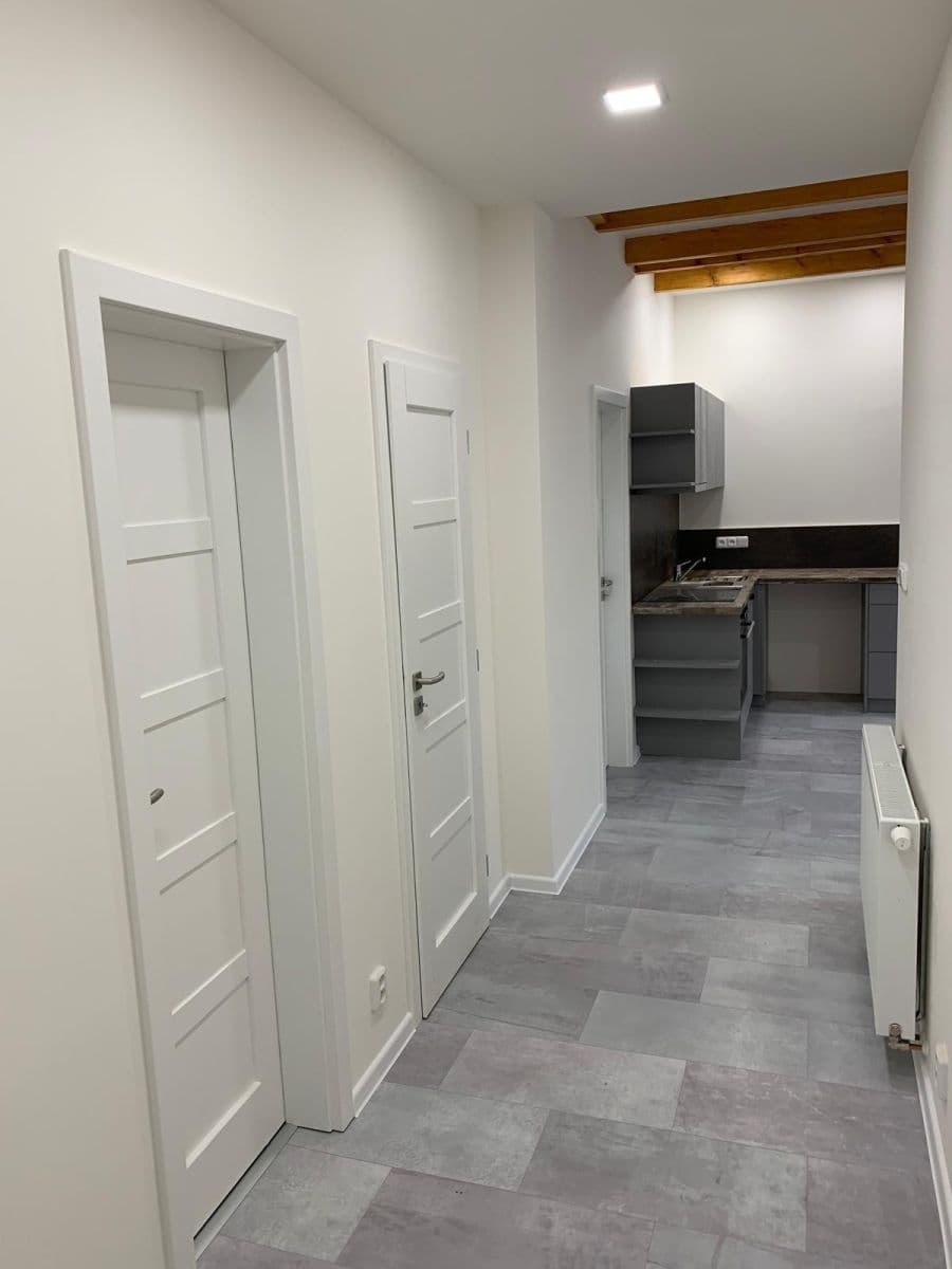 Prenájom bytu 2-izbový 60 m², Komenského, Kladno, Středočeský kraj Prenájom bytu 2-izbový 60 m², Komenského, Kladno, Středočeský kraj