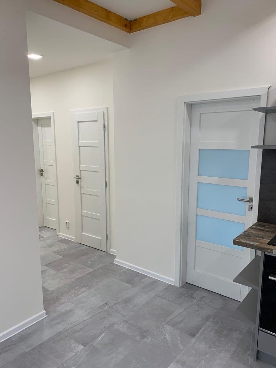 Prenájom bytu 2-izbový 60 m², Komenského, Kladno, Středočeský kraj Prenájom bytu 2-izbový 60 m², Komenského, Kladno, Středočeský kraj