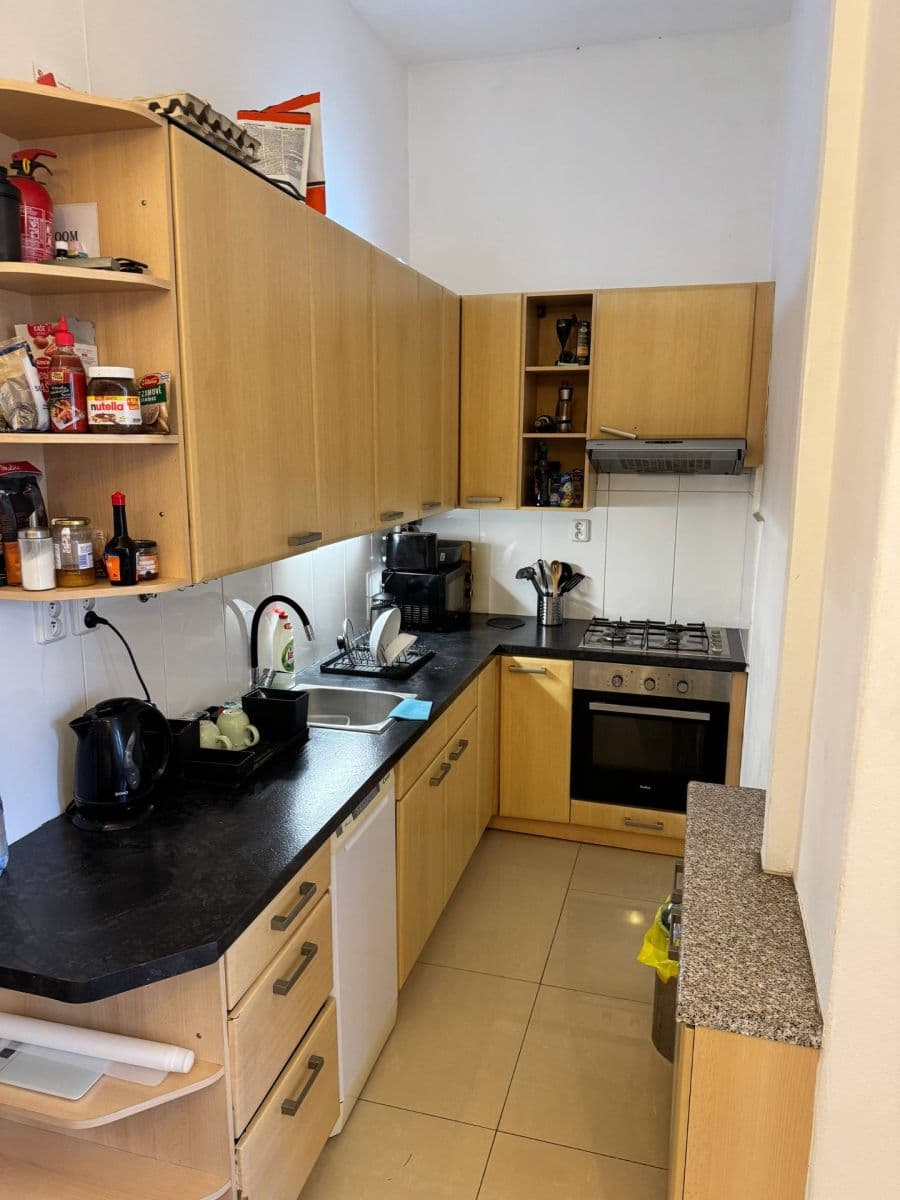 Prenájom bytu 3-izbový 110 m², Milešovská, Praha, Praha Prenájom bytu 3-izbový 110 m², Milešovská, Praha, Praha