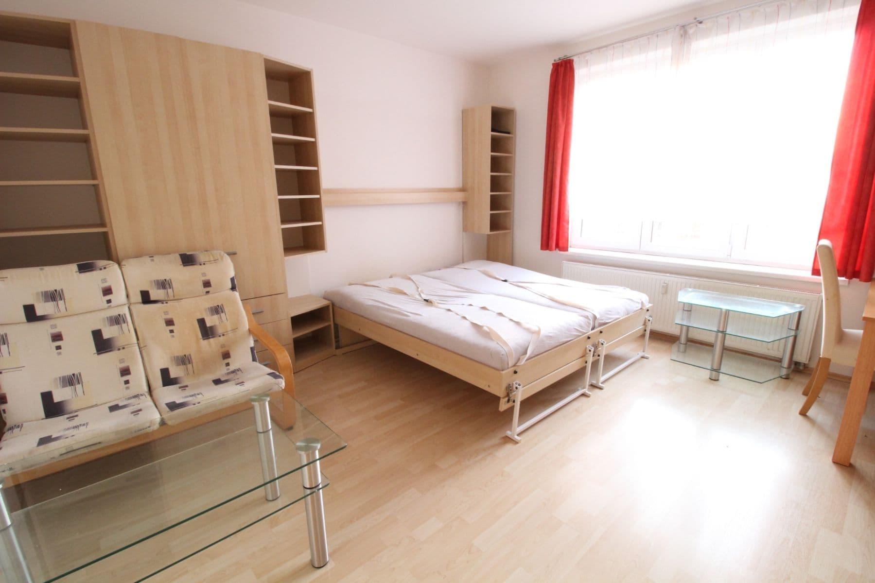 Prenájom bytu 1-izbový 34 m², Mattioliho, Praha, Praha Prenájom bytu 1-izbový 34 m², Mattioliho, Praha, Praha