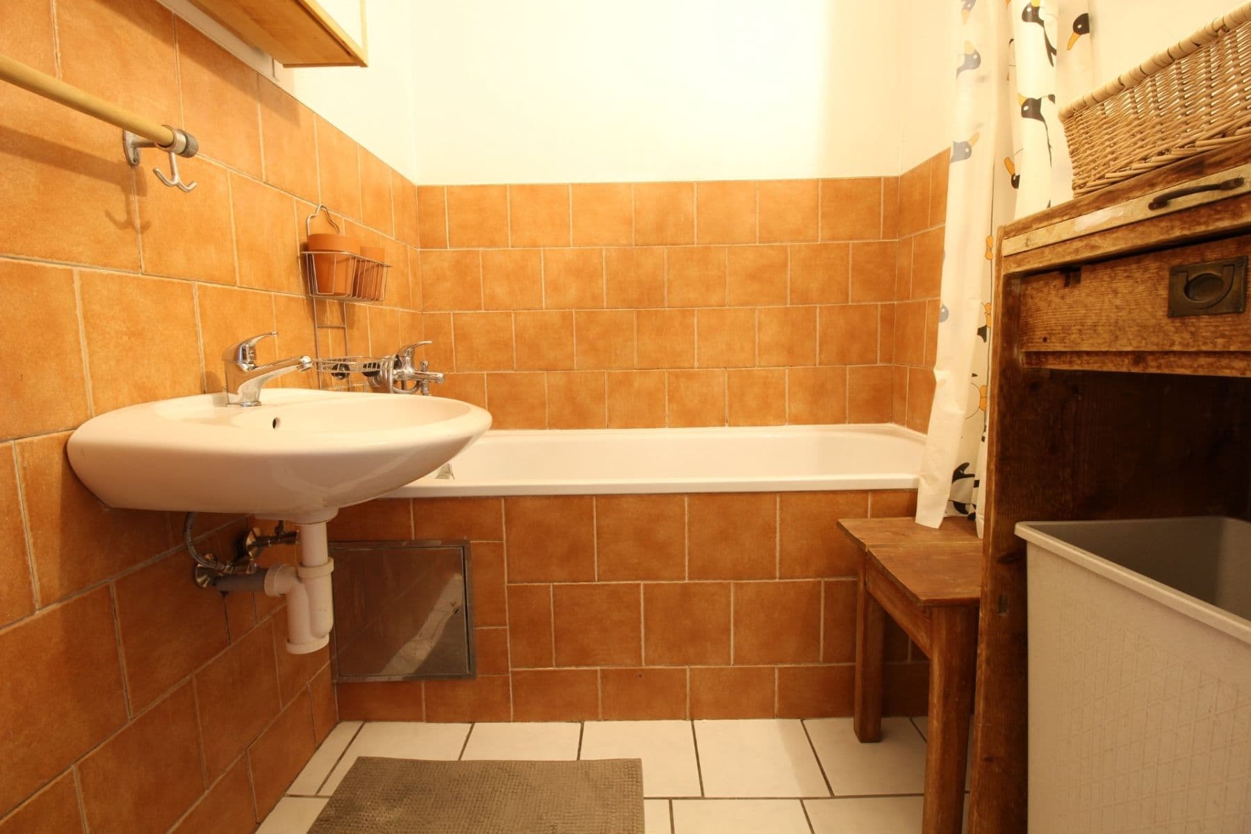 Prenájom bytu 3-izbový 71 m², Přecechtělova, Praha, Praha Prenájom bytu 3-izbový 71 m², Přecechtělova, Praha, Praha