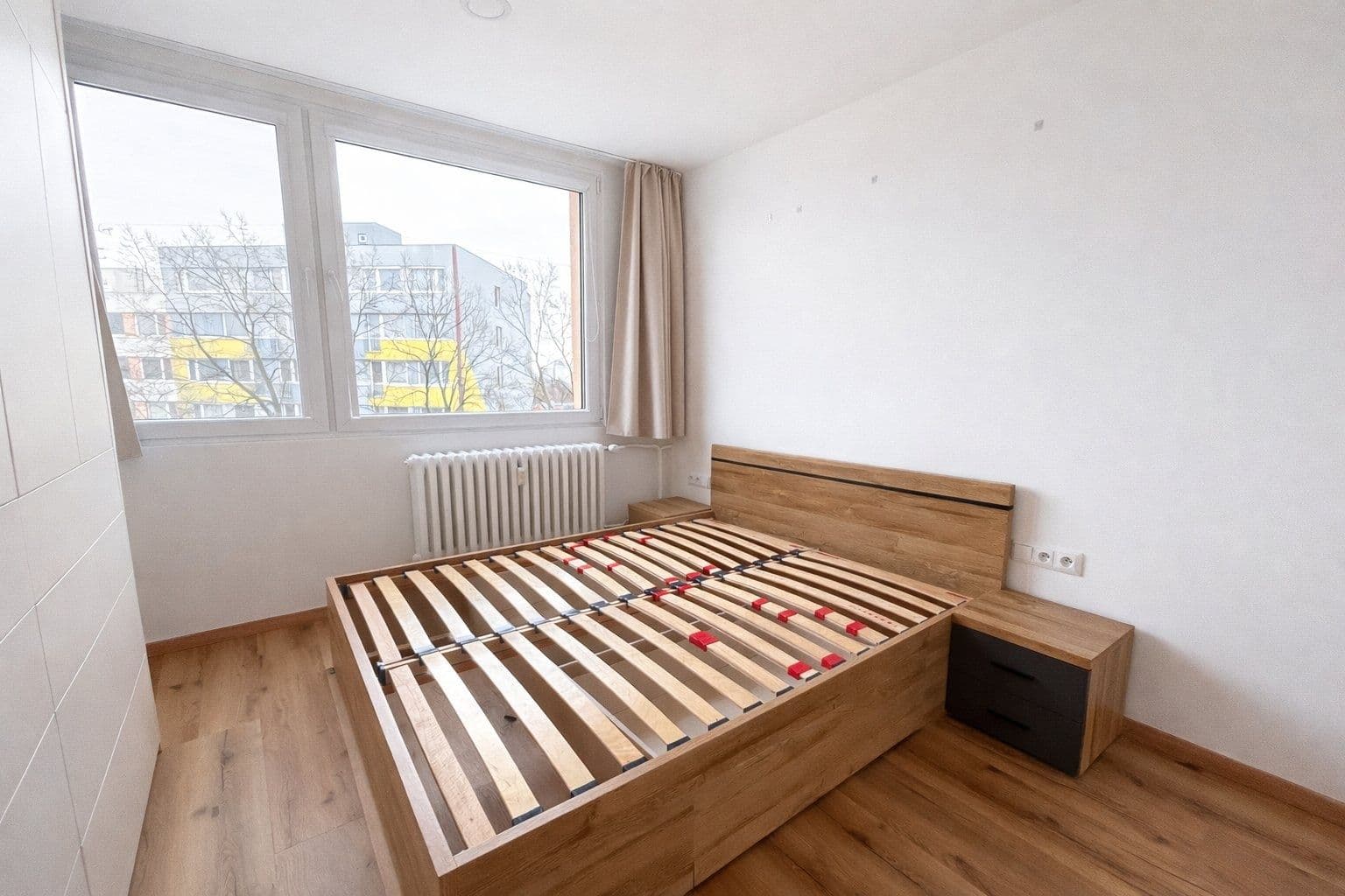 Prenájom bytu 3-izbový 60 m², Kosmonautů, Mělník, Středočeský kraj Prenájom bytu 3-izbový 60 m², Kosmonautů, Mělník, Středočeský kraj