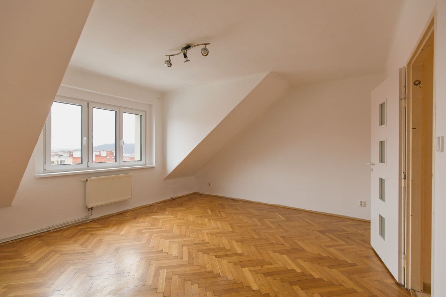 Predaj bytu 2-izbový 54 m², Na Jezerce, Praha, Praha Predaj bytu 2-izbový 54 m², Na Jezerce, Praha, Praha