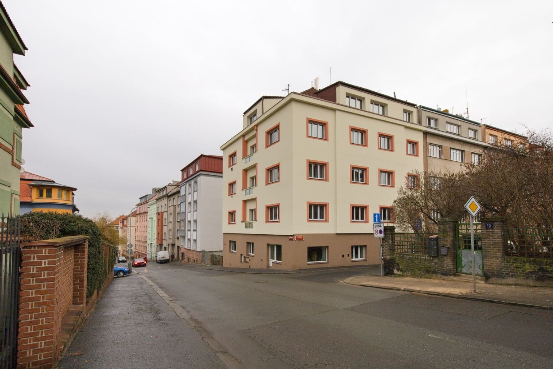 Predaj bytu 2-izbový 54 m², Na Jezerce, Praha, Praha Predaj bytu 2-izbový 54 m², Na Jezerce, Praha, Praha