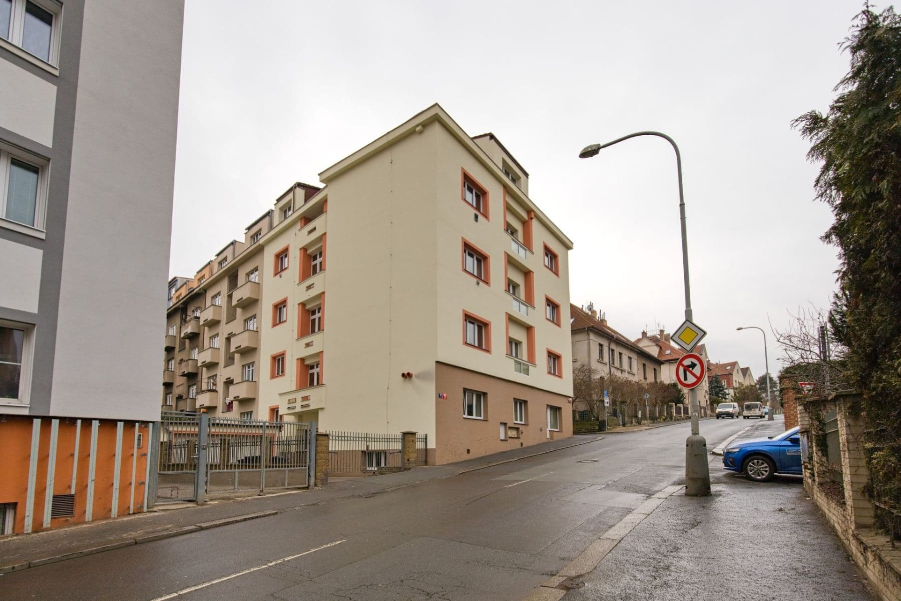 Predaj bytu 2-izbový 54 m², Na Jezerce, Praha, Praha Predaj bytu 2-izbový 54 m², Na Jezerce, Praha, Praha