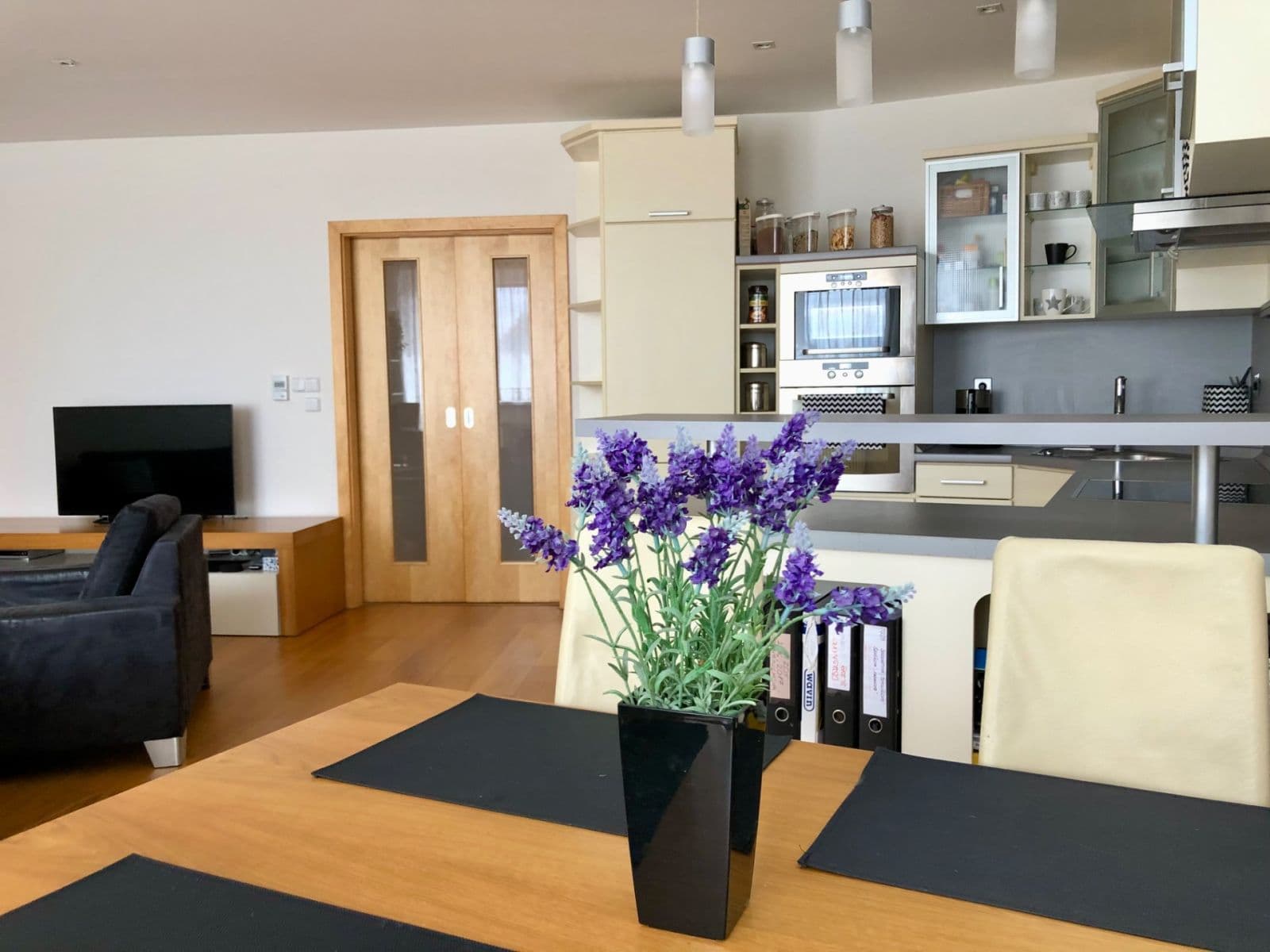 Predaj bytu 3-izbový 84 m², Cacovická, Brno, Jihomoravský kraj Predaj bytu 3-izbový 84 m², Cacovická, Brno, Jihomoravský kraj
