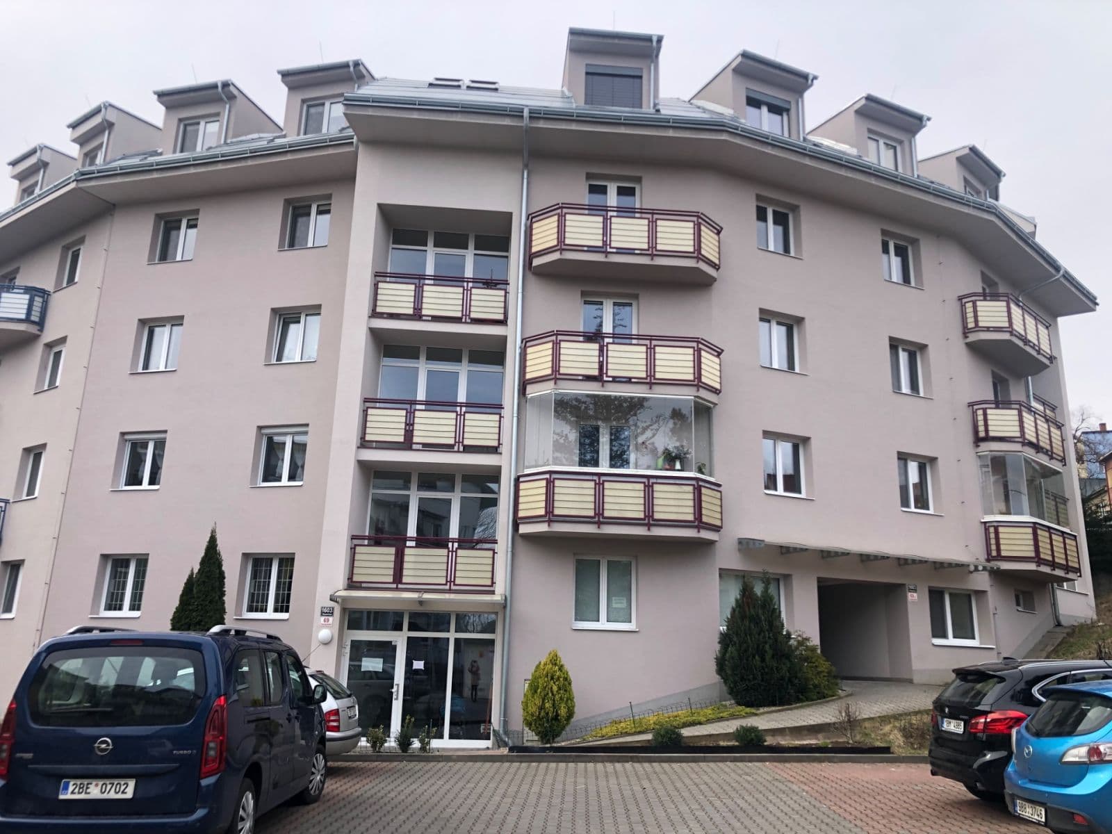 Predaj bytu 3-izbový 84 m², Cacovická, Brno, Jihomoravský kraj Predaj bytu 3-izbový 84 m², Cacovická, Brno, Jihomoravský kraj