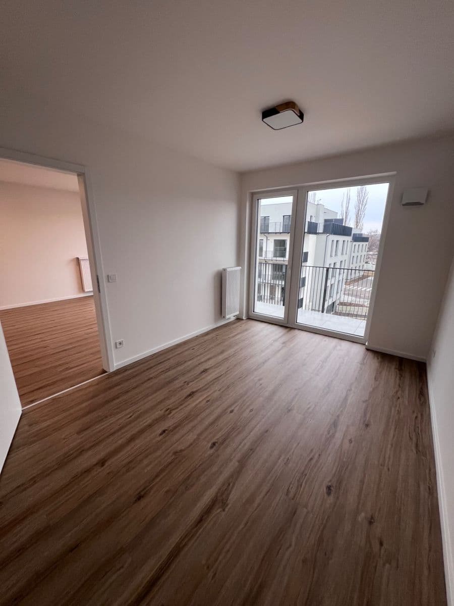 Prenájom bytu 2-izbový 54 m², Ke křížku, Kladno, Středočeský kraj Prenájom bytu 2-izbový 54 m², Ke křížku, Kladno, Středočeský kraj