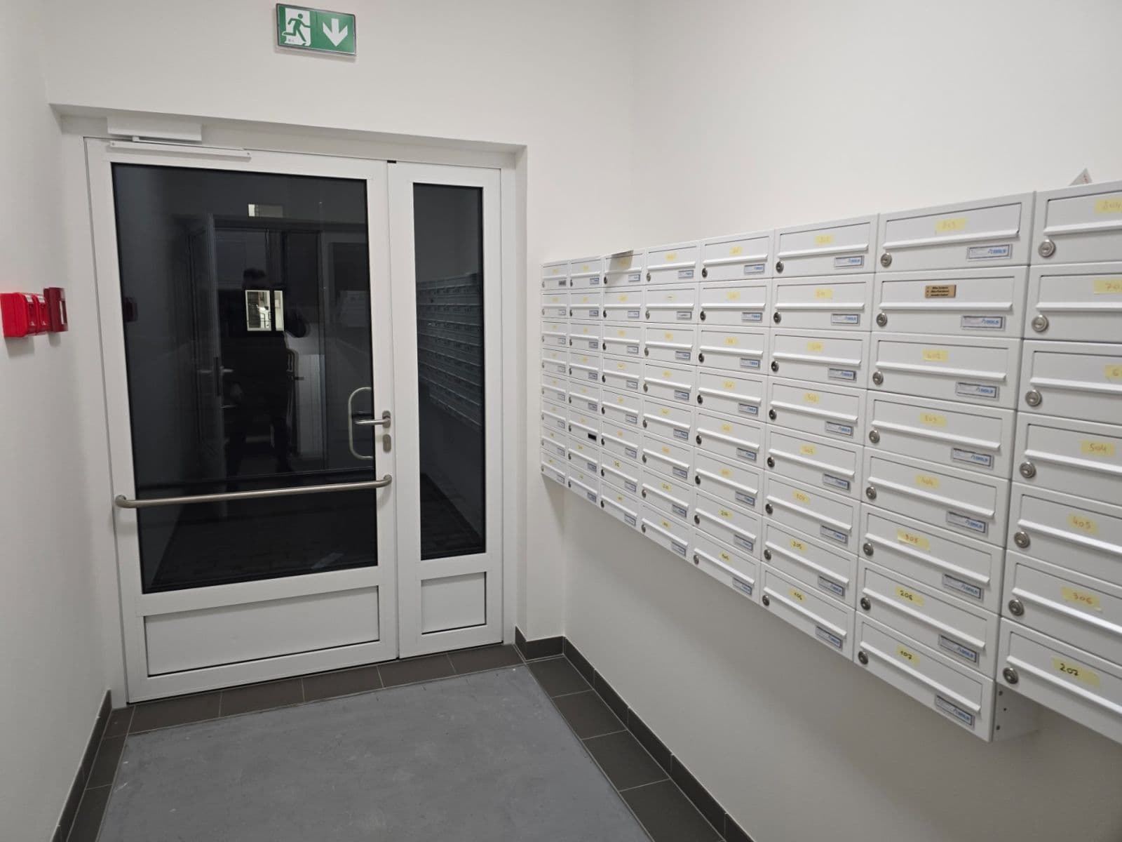 Prenájom bytu 3-izbový 64 m², Fabiánova, Praha, Praha Prenájom bytu 3-izbový 64 m², Fabiánova, Praha, Praha