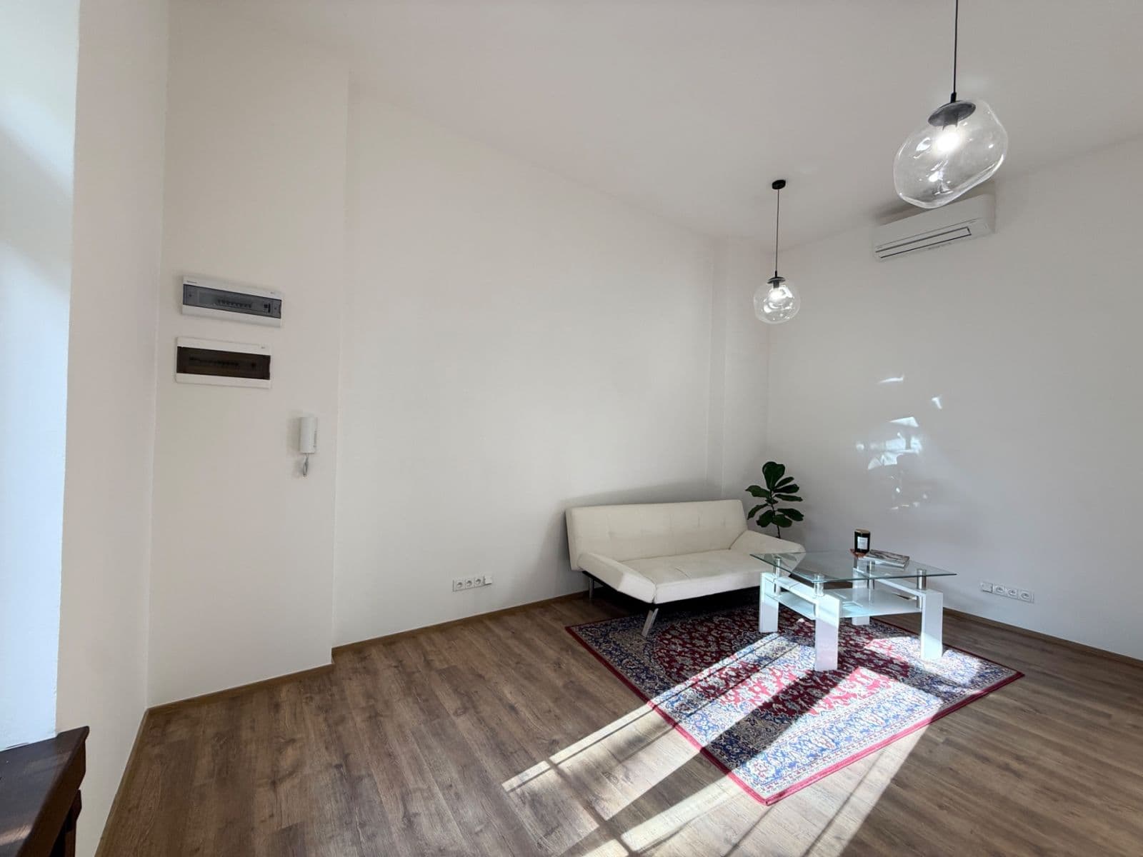 Predaj bytu 2-izbový 81 m², Ježkova, Praha, Praha Predaj bytu 2-izbový 81 m², Ježkova, Praha, Praha