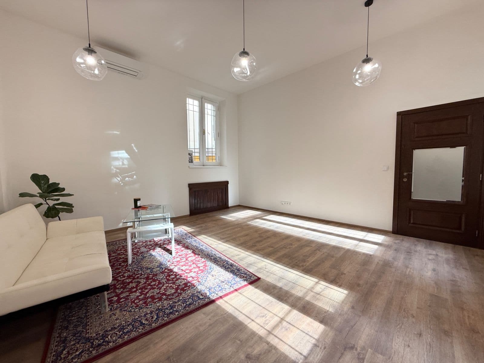 Predaj bytu 2-izbový 81 m², Ježkova, Praha, Praha Predaj bytu 2-izbový 81 m², Ježkova, Praha, Praha