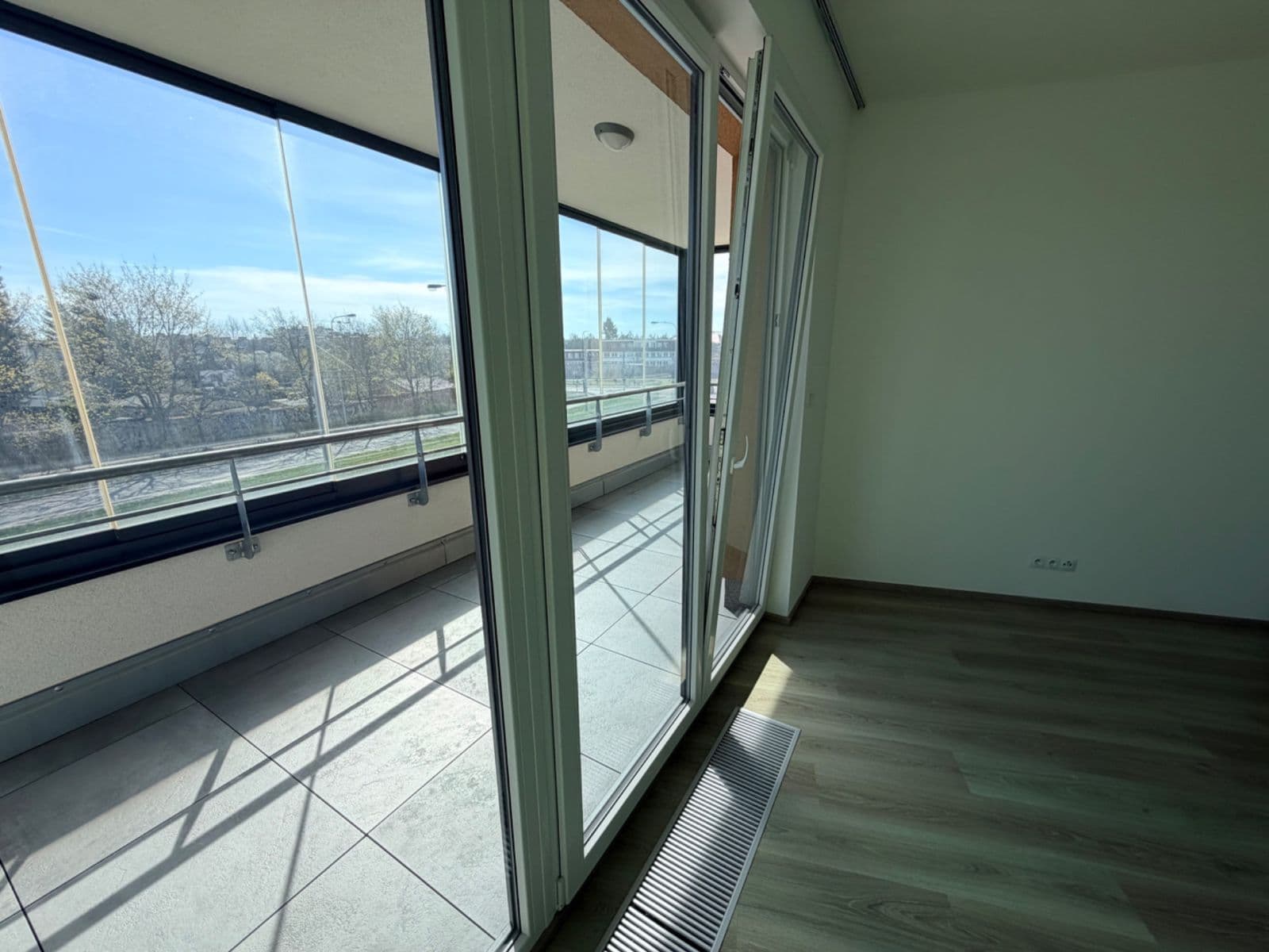 Prenájom bytu 2-izbový 60 m², Kramperova, Praha, Praha Prenájom bytu 2-izbový 60 m², Kramperova, Praha, Praha