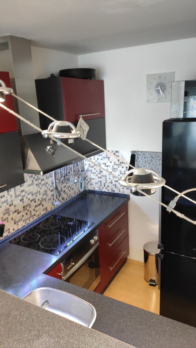 Prenájom bytu 2-izbový 46 m², Rajmonova, Praha, Praha Prenájom bytu 2-izbový 46 m², Rajmonova, Praha, Praha