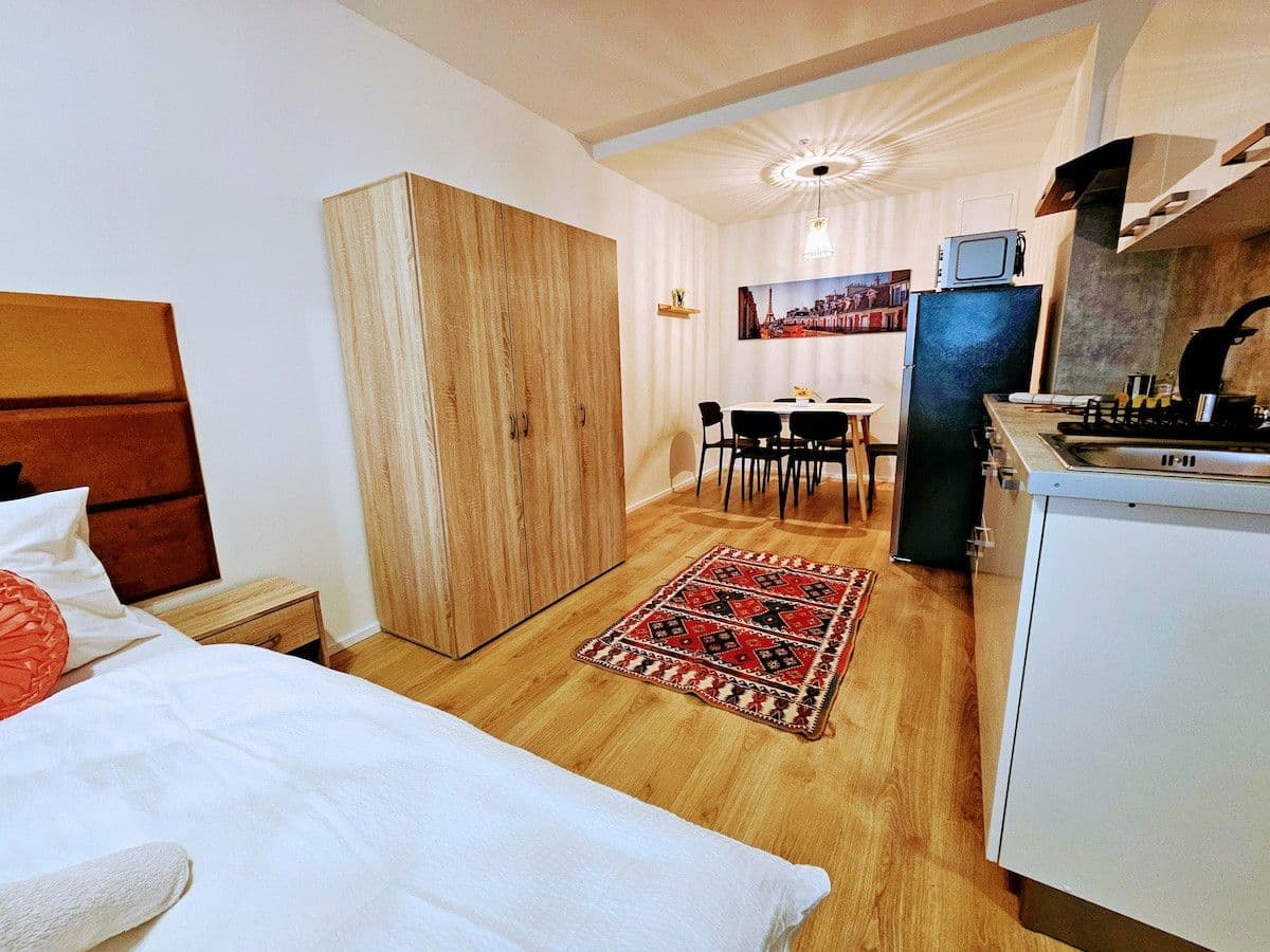 Prenájom bytu 55 m², Čenětická a, Praha, Praha Prenájom bytu 55 m², Čenětická a, Praha, Praha