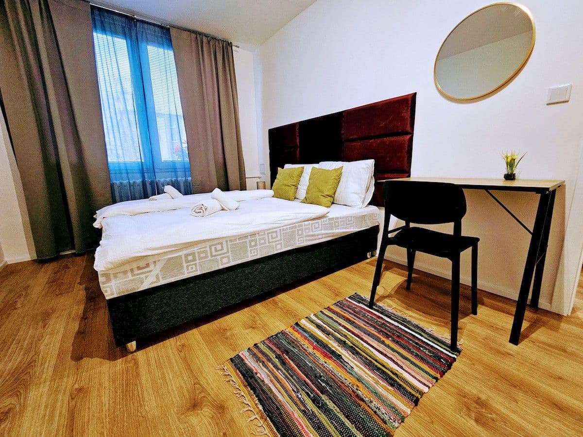 Prenájom bytu 55 m², Čenětická a, Praha, Praha Prenájom bytu 55 m², Čenětická a, Praha, Praha