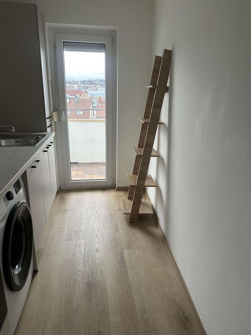 Prenájom bytu 2-izbový 56 m², Alexanderstraße 54, Stuttgart, Bádensko-Wurttembersko Prenájom bytu 2-izbový 56 m², Alexanderstraße 54, Stuttgart, Bádensko-Wurttembersko
