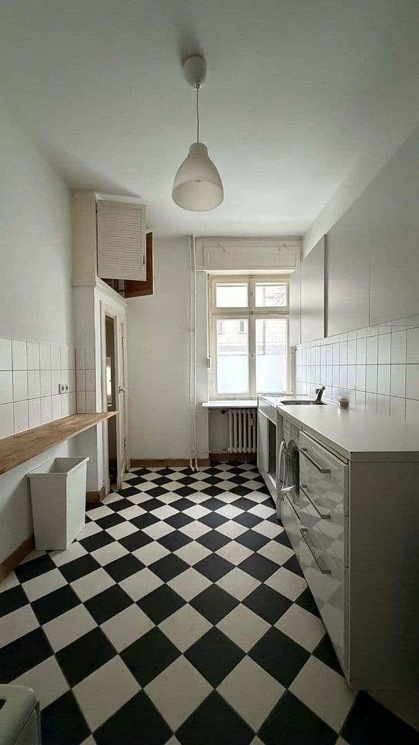 Prenájom bytu 2-izbový 68 m², Braunschweiger Straße 45, Berlin, Berlín Prenájom bytu 2-izbový 68 m², Braunschweiger Straße 45, Berlin, Berlín