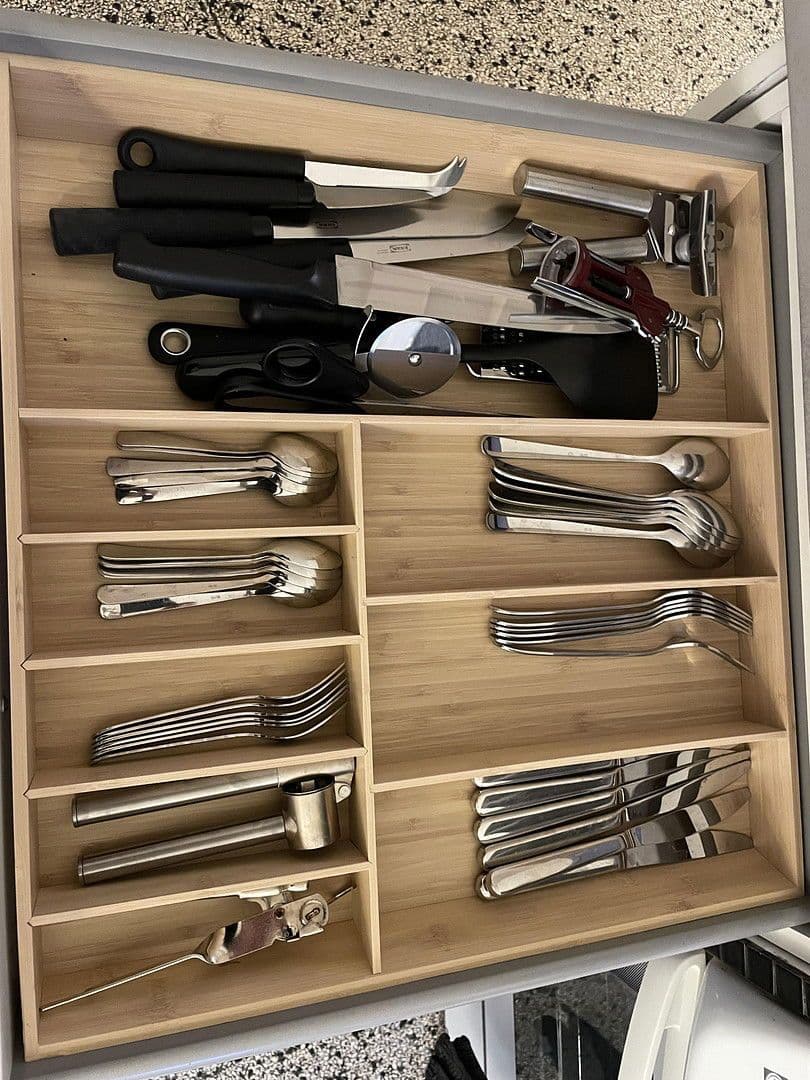 Prenájom bytu 2-izbový 71 m², Südwestkorso 56, Berlin, Berlín Prenájom bytu 2-izbový 71 m², Südwestkorso 56, Berlin, Berlín