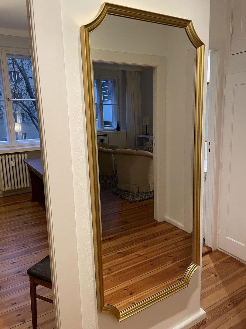 Prenájom bytu 2-izbový 71 m², Südwestkorso 56, Berlin, Berlín Prenájom bytu 2-izbový 71 m², Südwestkorso 56, Berlin, Berlín