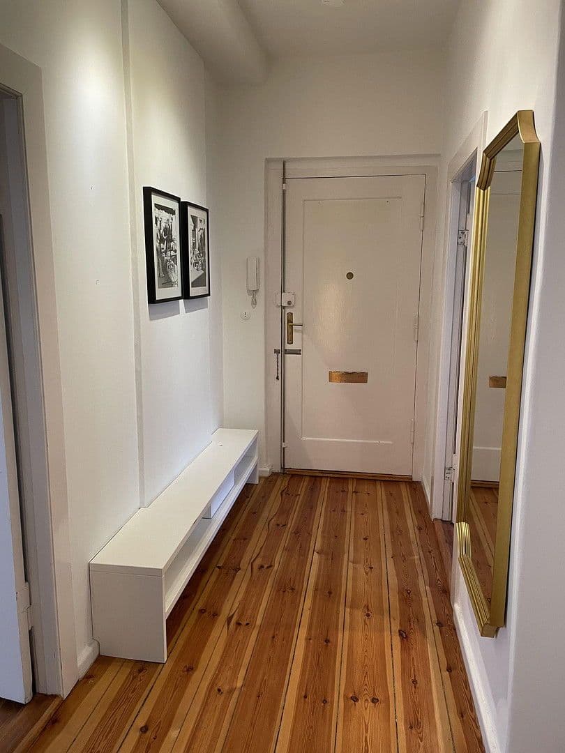 Prenájom bytu 2-izbový 71 m², Südwestkorso 56, Berlin, Berlín Prenájom bytu 2-izbový 71 m², Südwestkorso 56, Berlin, Berlín