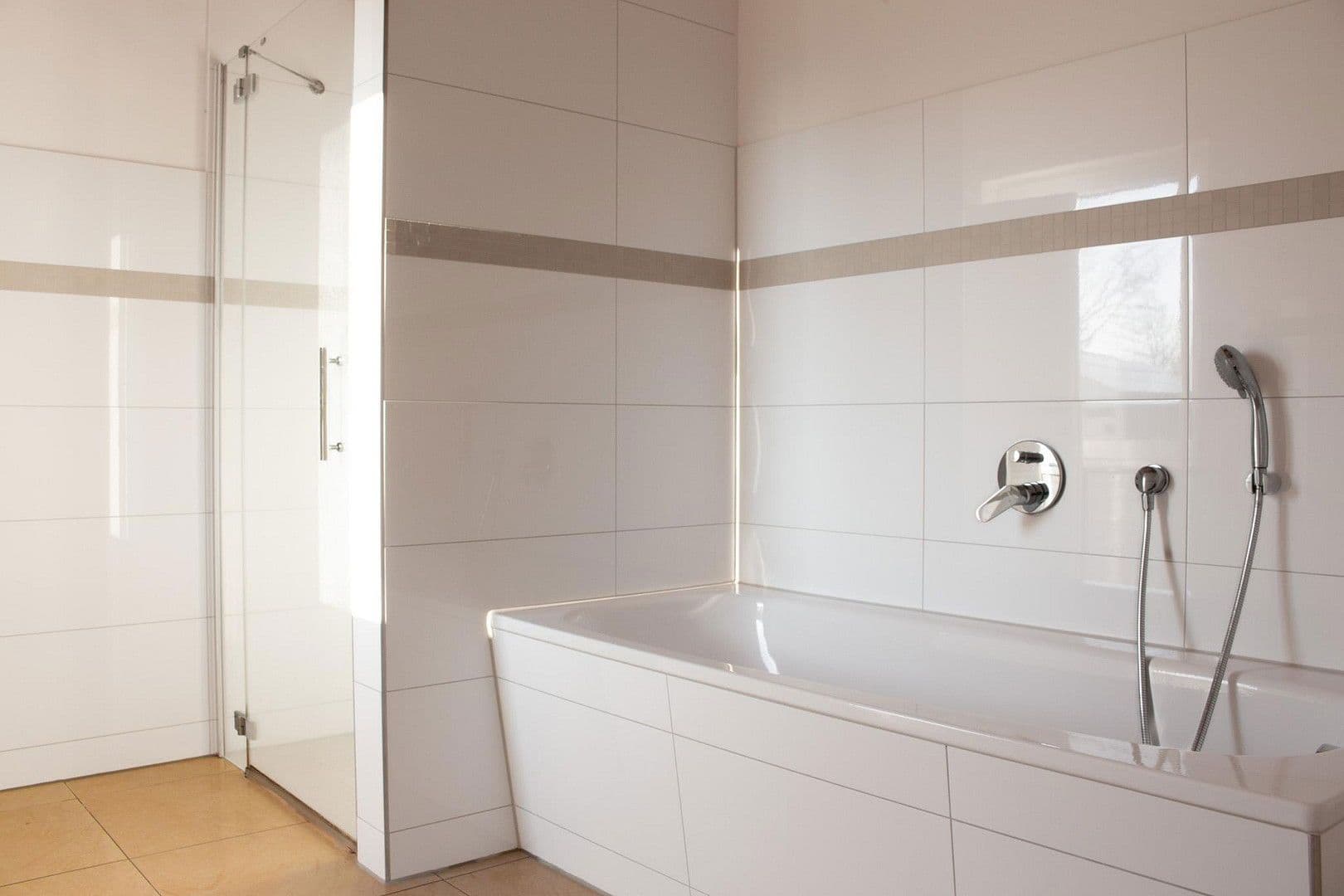 Predaj domu 122 m², pozemek 275 m², Rüdersdorf bei Berlin, Brandenbursko Predaj domu 122 m², pozemek 275 m², Rüdersdorf bei Berlin, Brandenbursko