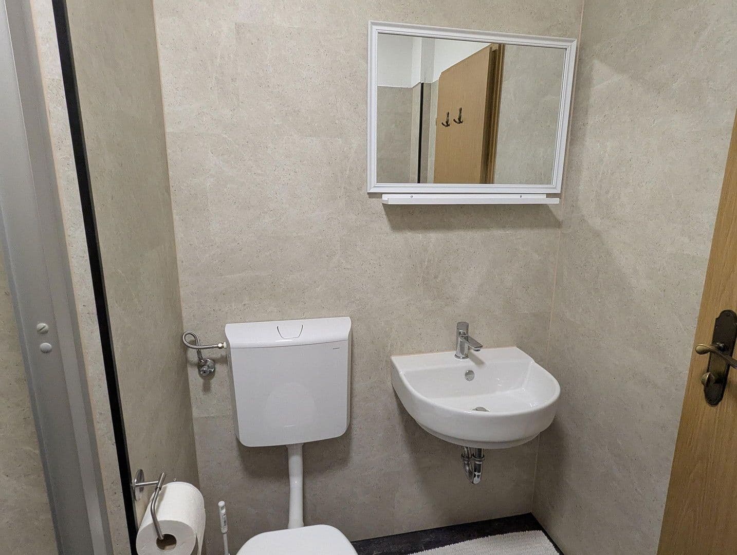 Predaj bytu 1-izbový 32 m², Karlsbaderstraße 7, Ludwigshafen, Porýnie-Falcko Predaj bytu 1-izbový 32 m², Karlsbaderstraße 7, Ludwigshafen, Porýnie-Falcko