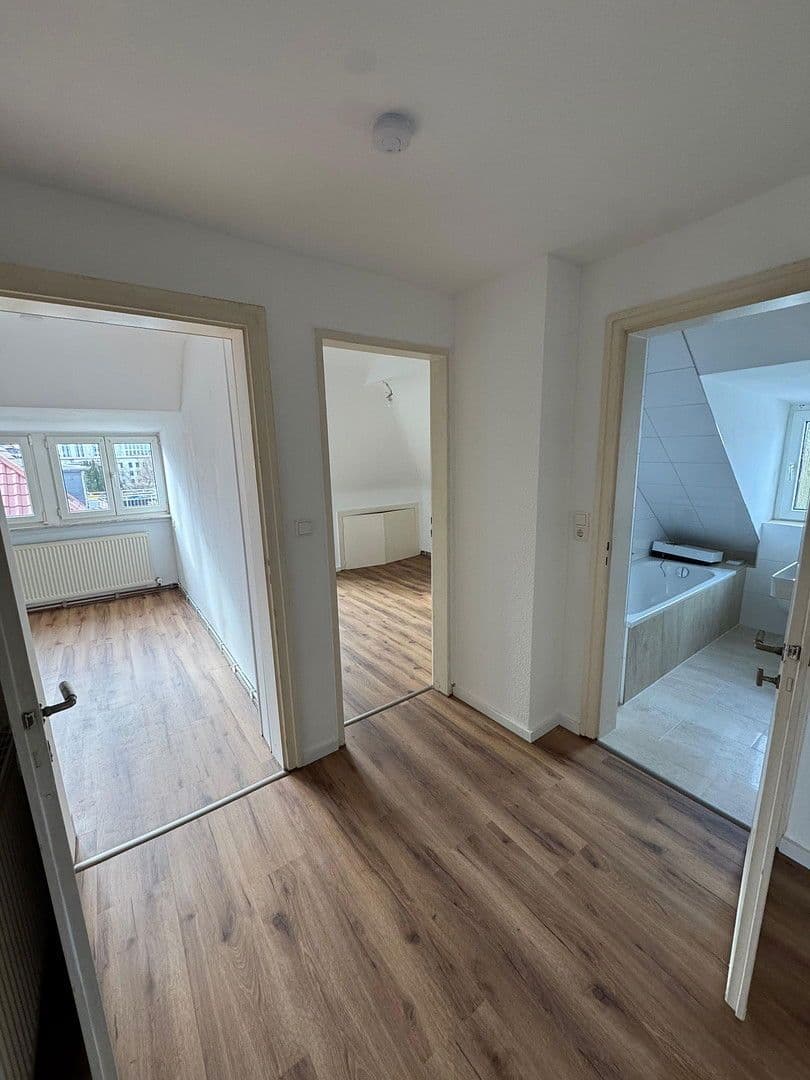 Prenájom bytu 2-izbový 55 m², Fritz-Bauer-Straße 29, Darmstadt, Hesensko Prenájom bytu 2-izbový 55 m², Fritz-Bauer-Straße 29, Darmstadt, Hesensko