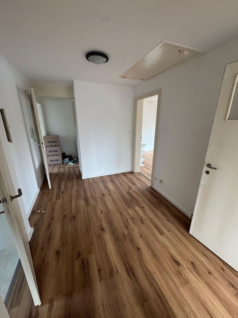 Prenájom bytu 2-izbový 55 m², Fritz-Bauer-Straße 29, Darmstadt, Hesensko Prenájom bytu 2-izbový 55 m², Fritz-Bauer-Straße 29, Darmstadt, Hesensko