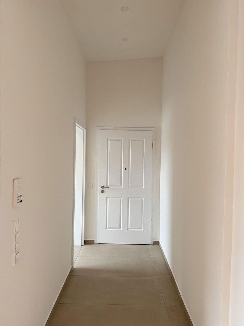 Prenájom bytu 3-izbový 70 m², Ebersstraße 58, Berlin, Berlín Prenájom bytu 3-izbový 70 m², Ebersstraße 58, Berlin, Berlín