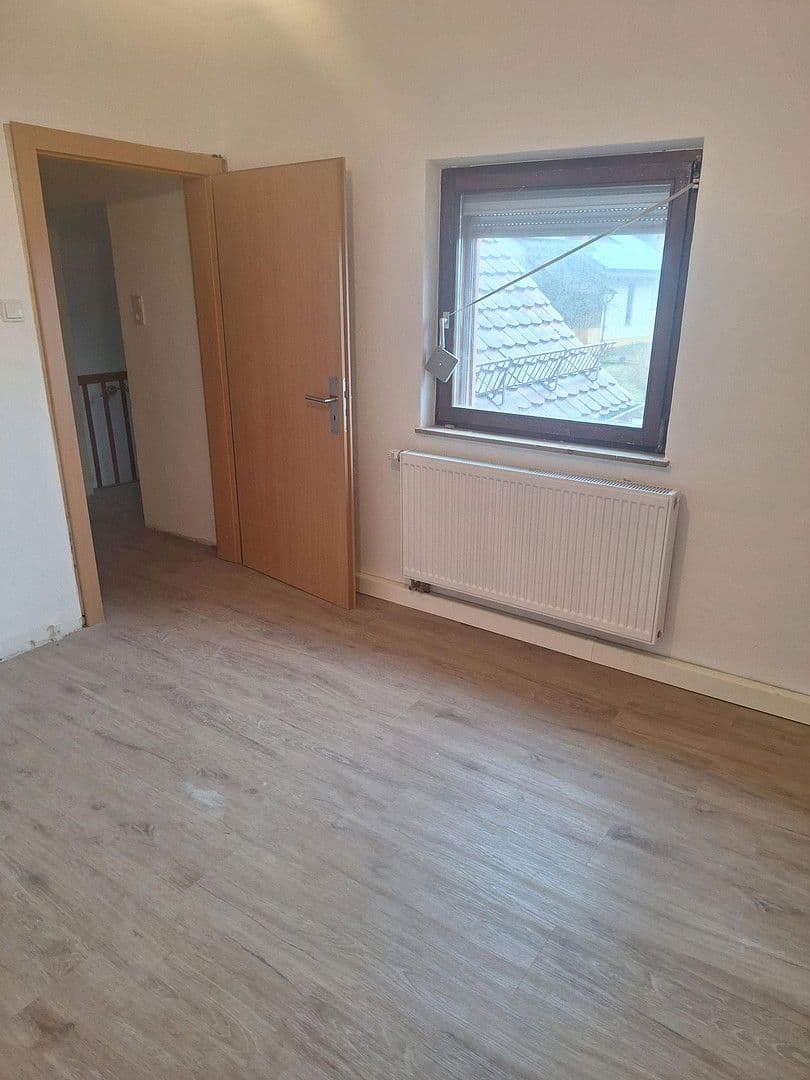Predaj domu 80 m², pozemek 210 m², Martinshöhe, Porýnie-Falcko Predaj domu 80 m², pozemek 210 m², Martinshöhe, Porýnie-Falcko