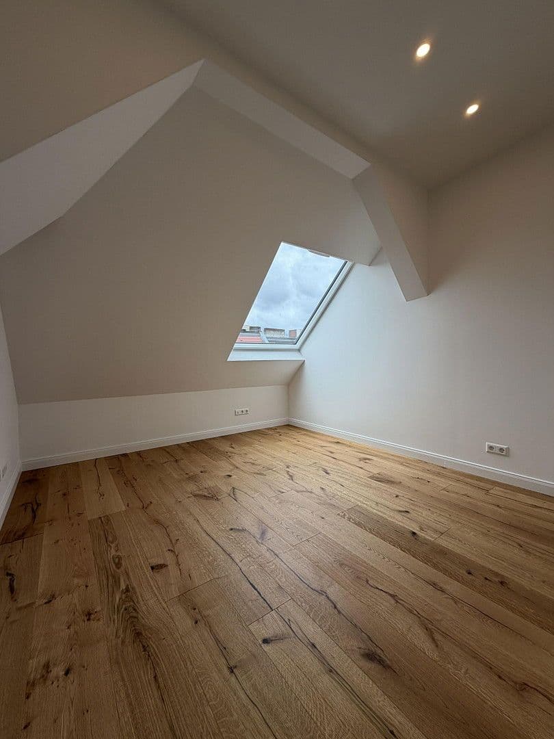 Prenájom bytu 3-izbový 75 m², Ebersstraße 58, Berlin, Berlín Prenájom bytu 3-izbový 75 m², Ebersstraße 58, Berlin, Berlín