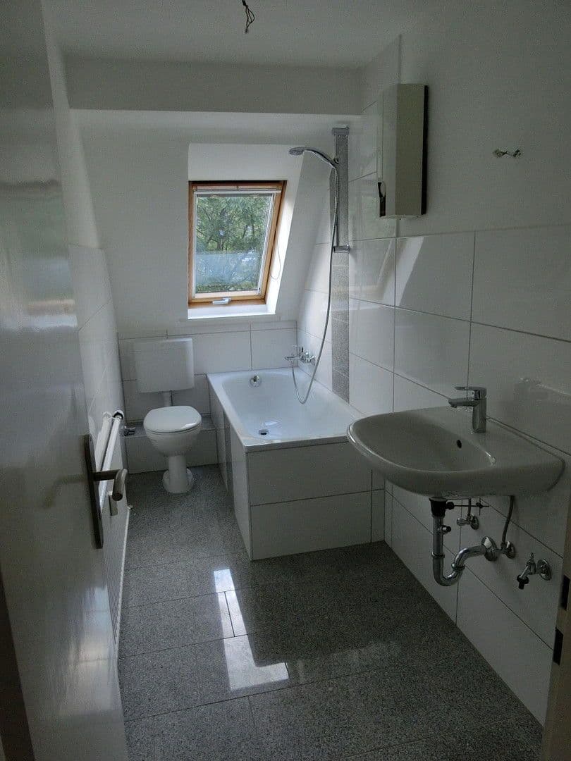 Prenájom bytu 2-izbový 44 m², Waldthausenstraße 41, Essen, Severné Porýnie - Westfálsko Prenájom bytu 2-izbový 44 m², Waldthausenstraße 41, Essen, Severné Porýnie - Westfálsko