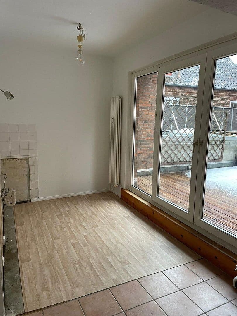 Prenájom bytu 1-izbový 50 m², Lübeck, Šlezvicko-Holštajnsko Prenájom bytu 1-izbový 50 m², Lübeck, Šlezvicko-Holštajnsko