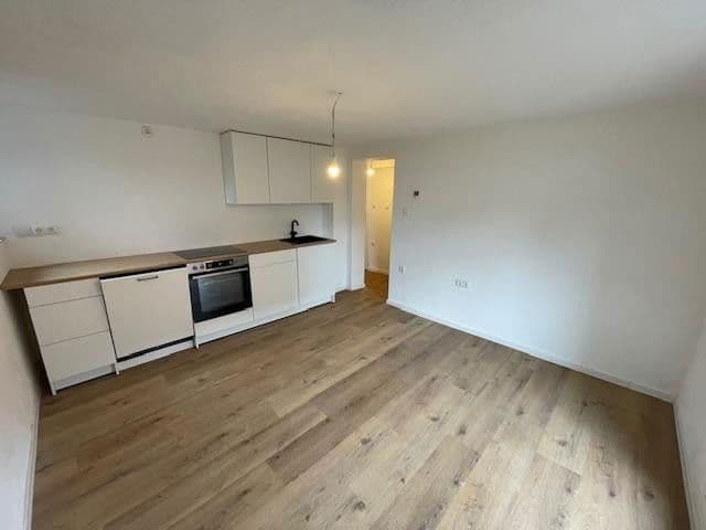 Prenájom bytu 2-izbový 35 m², Bad Vilbel, Hesensko Prenájom bytu 2-izbový 35 m², Bad Vilbel, Hesensko