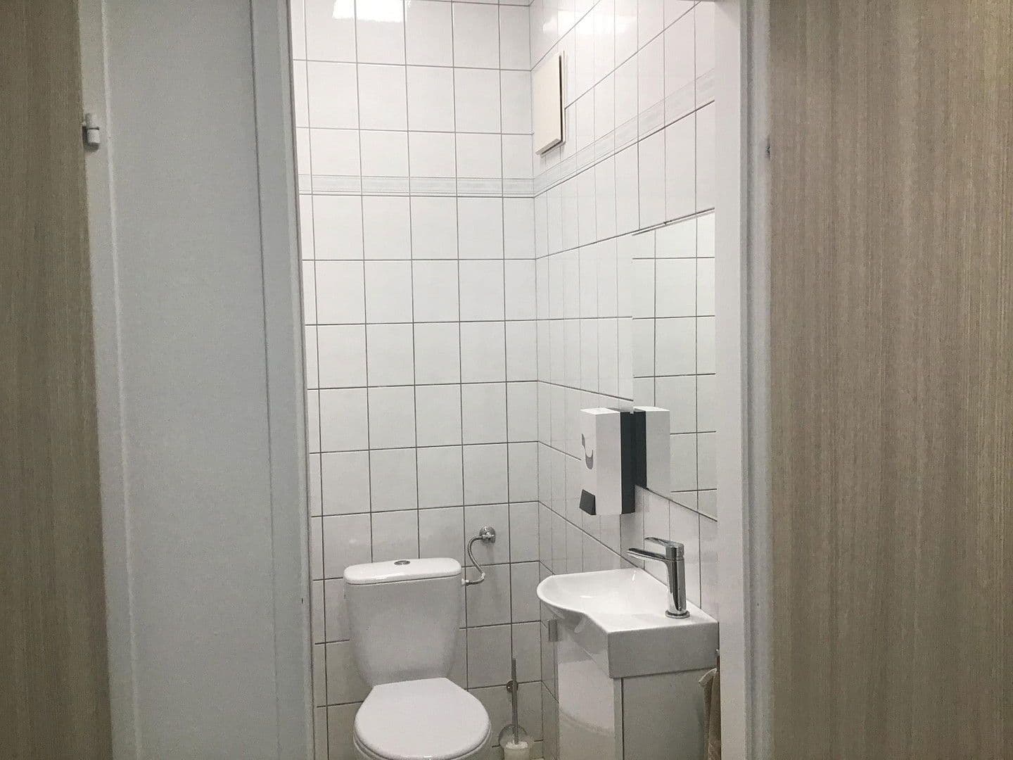 Predaj domu 100 m², pozemek 578 m², Neusiedl am See, Burgenland Predaj domu 100 m², pozemek 578 m², Neusiedl am See, Burgenland