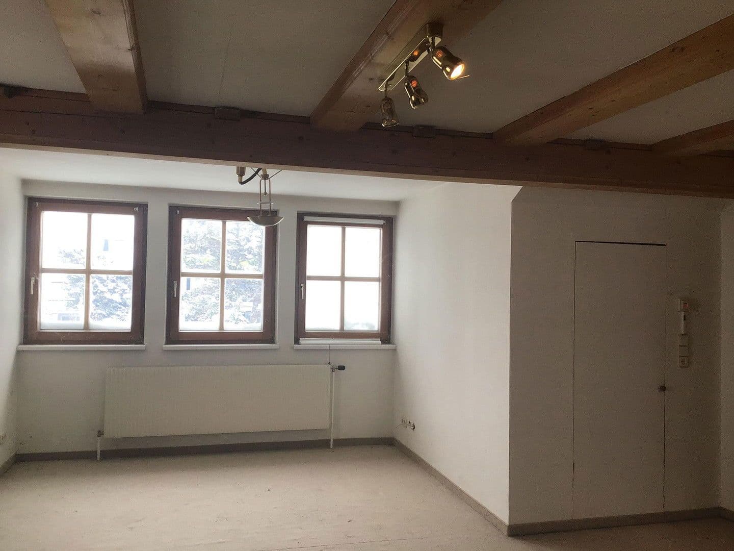 Predaj domu 100 m², pozemek 578 m², Neusiedl am See, Burgenland Predaj domu 100 m², pozemek 578 m², Neusiedl am See, Burgenland