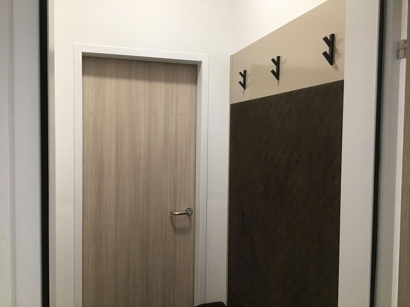 Predaj domu 100 m², pozemek 578 m², Neusiedl am See, Burgenland Predaj domu 100 m², pozemek 578 m², Neusiedl am See, Burgenland