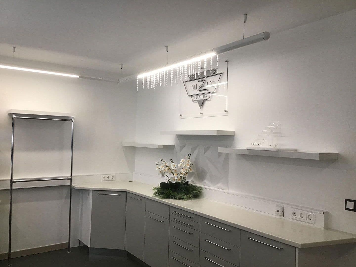 Predaj domu 100 m², pozemek 578 m², Neusiedl am See, Burgenland Predaj domu 100 m², pozemek 578 m², Neusiedl am See, Burgenland