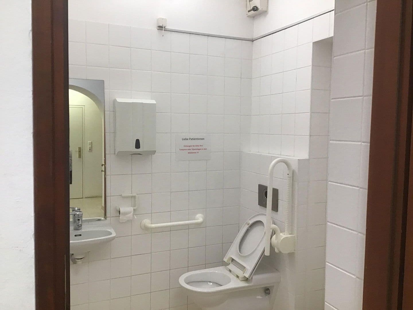 Predaj domu 100 m², pozemek 578 m², Neusiedl am See, Burgenland Predaj domu 100 m², pozemek 578 m², Neusiedl am See, Burgenland