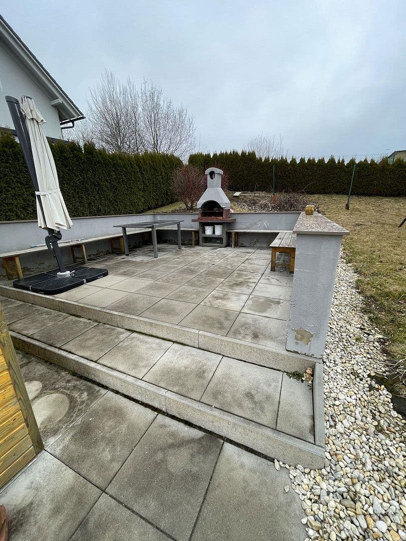 Predaj domu 154 m², pozemek 1.000 m², Sonnenweg 3, Wiesfleck, Burgenland Predaj domu 154 m², pozemek 1.000 m², Sonnenweg 3, Wiesfleck, Burgenland