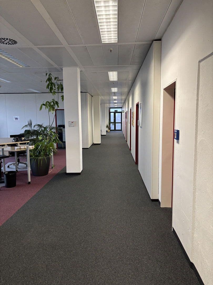 Prenájom kancelárie 510 m², Zitadellenweg 28a, , Berlin, Berlin, Berlín Prenájom kancelárie 510 m², Zitadellenweg 28a, , Berlin, Berlin, Berlín