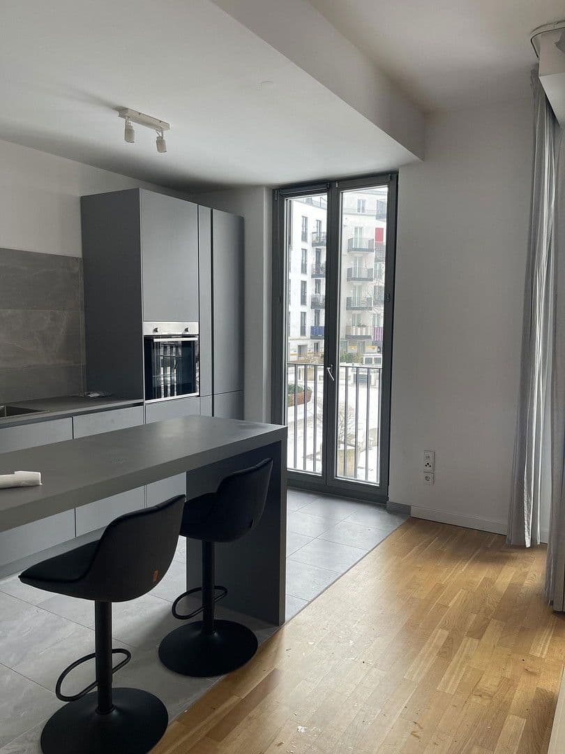 Prenájom bytu 2-izbový 54 m², Wilhelm-Caspar-Wegely-Platz 4, Berlin, Berlín Prenájom bytu 2-izbový 54 m², Wilhelm-Caspar-Wegely-Platz 4, Berlin, Berlín