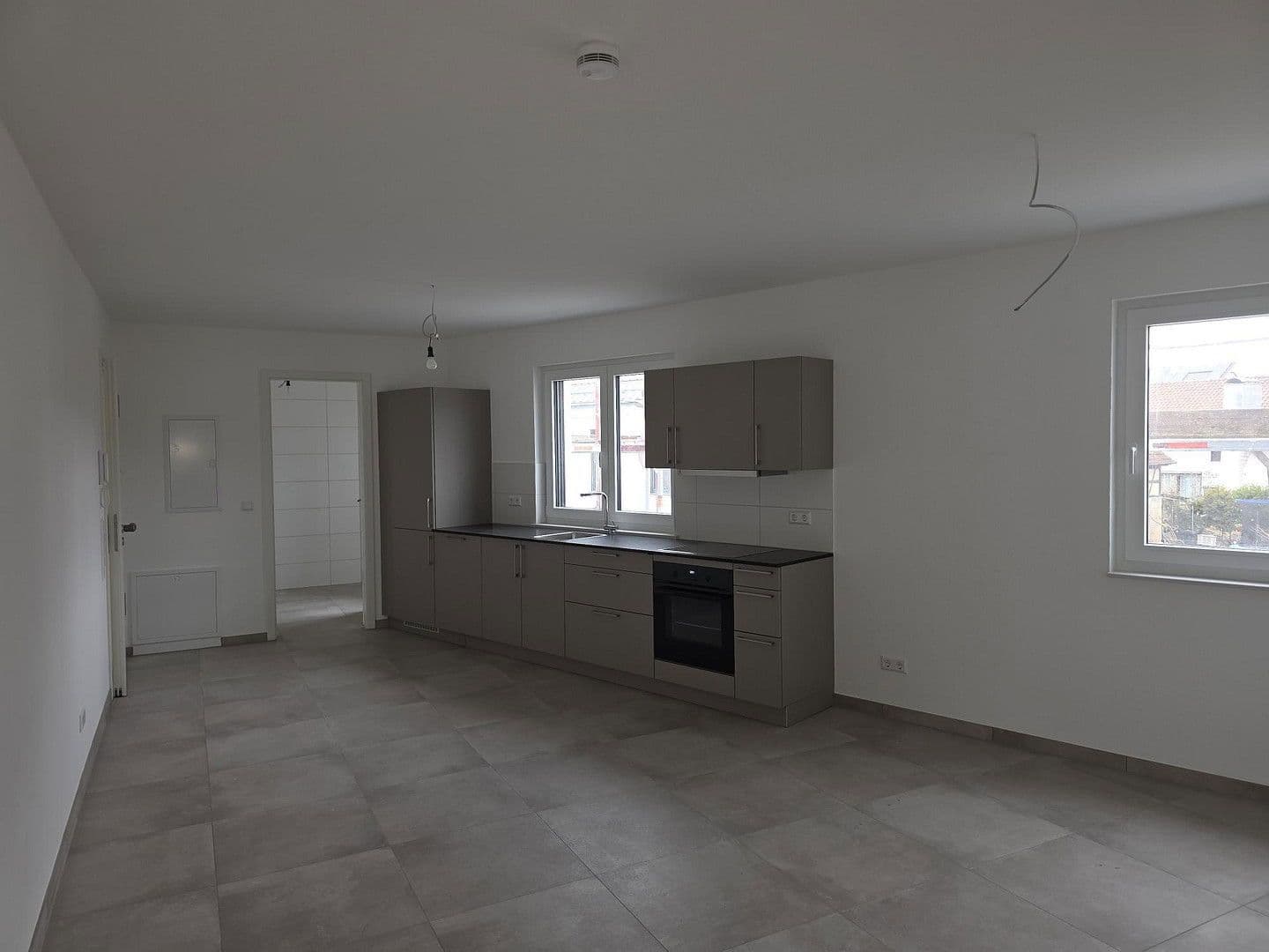 Prenájom bytu 2-izbový 57 m², Eberstadt, Bádensko-Wurttembersko Prenájom bytu 2-izbový 57 m², Eberstadt, Bádensko-Wurttembersko