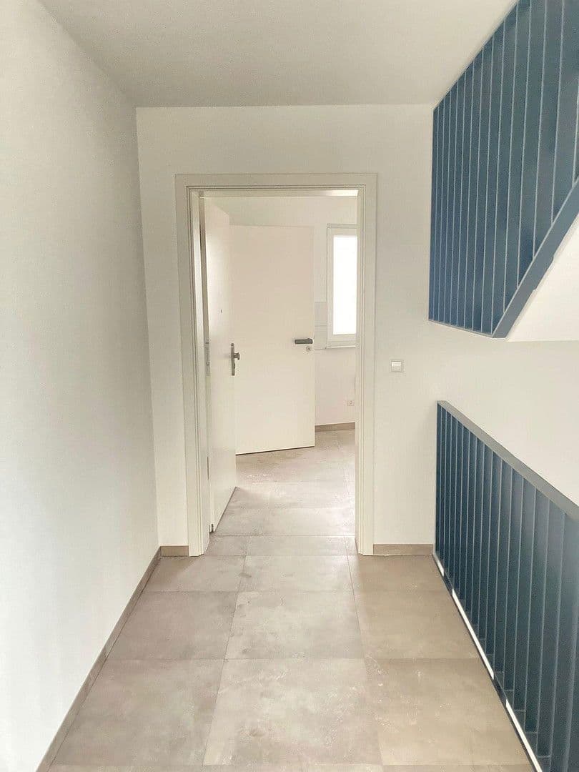 Prenájom bytu 2-izbový 57 m², Eberstadt, Bádensko-Wurttembersko Prenájom bytu 2-izbový 57 m², Eberstadt, Bádensko-Wurttembersko